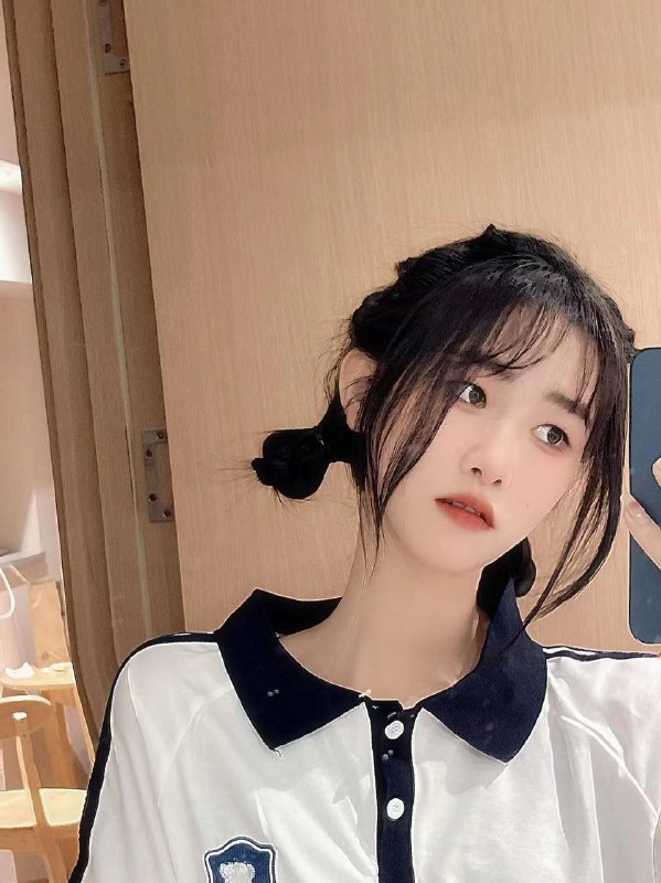 图图🏠广州真实06 白小纯广东人 会粤语 在校大学生清纯甜美 温柔型全身无整容甜美少女う小清新 性格nice166 36C 白瘦幼 合法少女俏皮无辜小鹿眼 干净透亮肌体重 90 穿着洋气 ??素颜见k