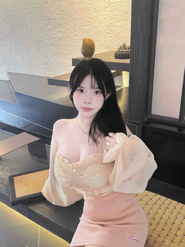 图图🏠广州心心 纯欲天花板 05🫧1650天然🐻D  水蛇腰  三点粉  皮肤超级好🫧性格温柔   举止大方   情商智商双在线🫧温柔如水 前凸后翘 真人真照 待客如初恋#心心
