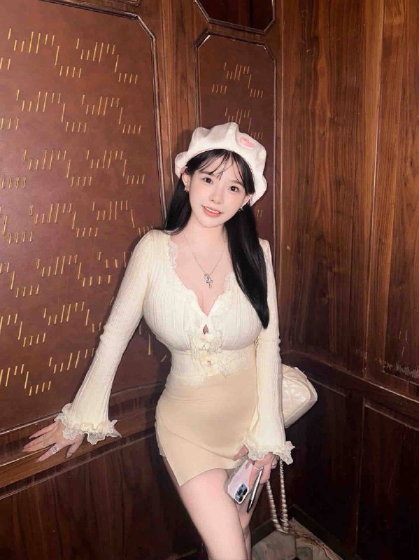 图图🏠广州心心 纯欲天花板 05🫧1650天然🐻D  水蛇腰  三点粉  皮肤超级好🫧性格温柔   举止大方   情商智商双在线🫧温柔如水 前凸后翘 真人真照 待客如初恋#心心