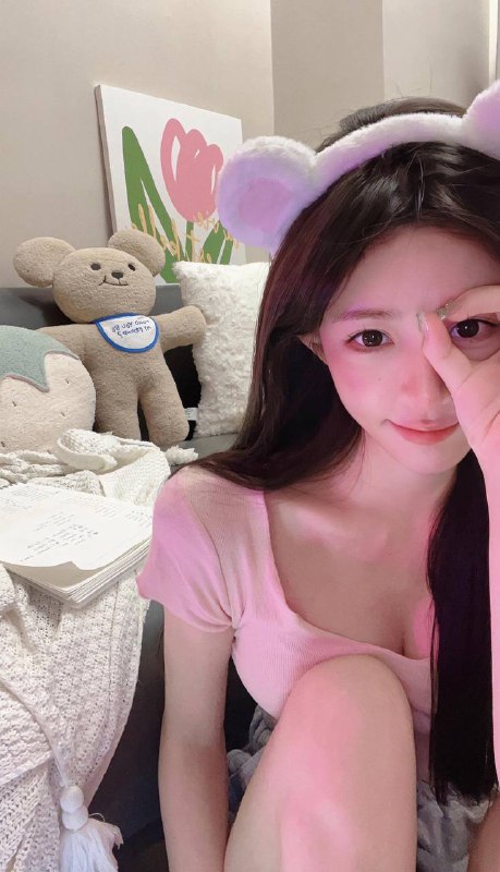 图图🏠广州广州🦜5⬆️极品初恋女友首次兼职，只素质k不抽烟，不喝酒，不纹身03，168D真🐻马甲线全身雪白 无赘肉 无任何差距活波超爱笑    禁冒