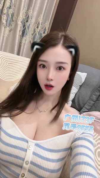 广州-哈森-舞蹈系学妹-柔美身材-性感撩人