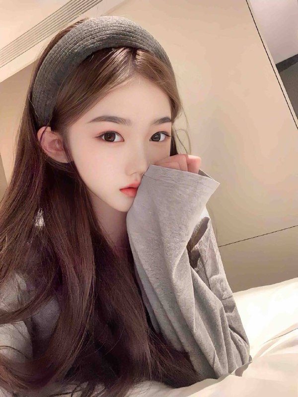 #广州王子诺🌹𝐇𝐞𝐢𝐠𝐡𝐭身高/170• 𝐀𝐠𝐞年龄/05年.  Weight/体重  95• 𝐁𝐮𝐬𝐭胸围/ D刚破C❤️↓氵 兼职笔直长腿     天然0整温柔听话   不催不事   待客温柔如初恋S身材 皮肤雪白 性格温柔 来一场女友式的体验有cos ！JK！🉑69#亚军