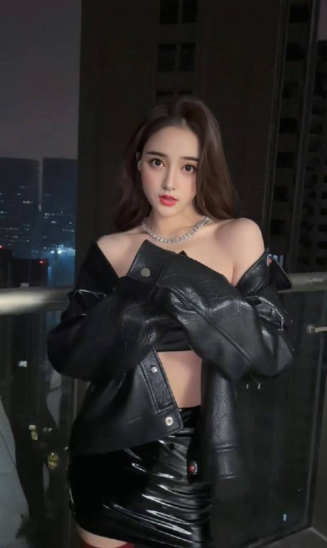 图图🏠广州177模特纯🌟21岁177cm大E杯健身教练九头身比例 超完美身材 瘦高洋气款177E