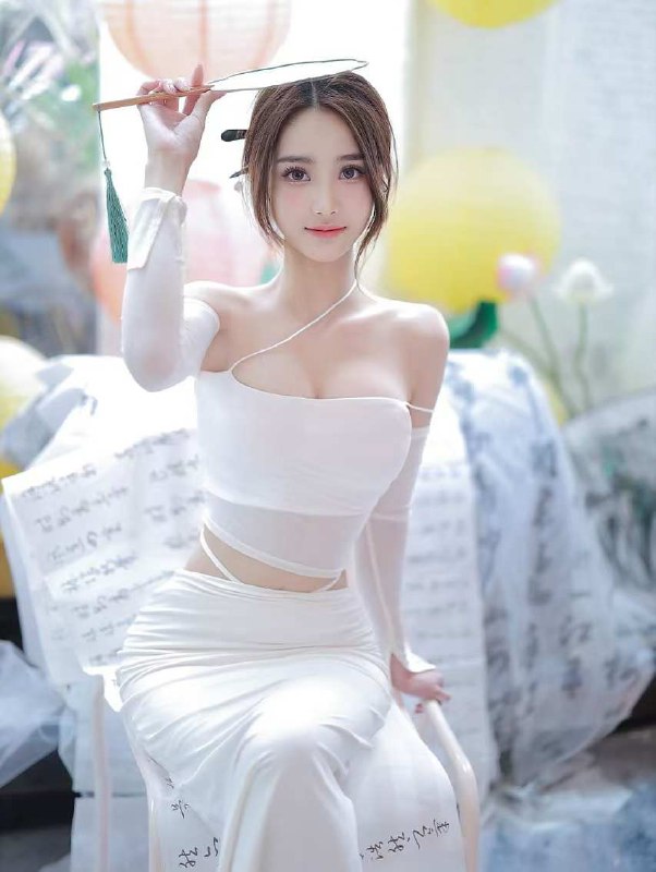 #广州王子诺🌹顶奢汇极品新人第一天，模特兼职03🐻CHeight:175 韩漫身材大长腿温柔甜美风平面模特 短暂停留#李四妹