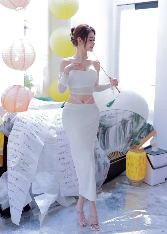 #广州王子诺🌹顶奢汇极品新人第一天，模特兼职03🐻CHeight:175 韩漫身材大长腿温柔甜美风平面模特 短暂停留#李四妹