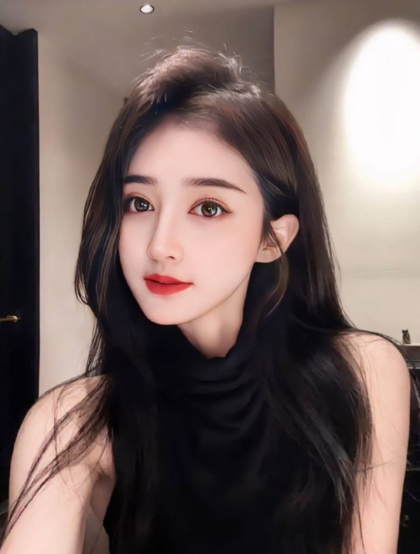 •#广州王子诺🌹健身教练   九头身比例• 通体雪白   吹弹可破• 首次出道   温柔体贴• 177身高     真实大E• 精致五官   气质高雅• 百变风格   可甜可盐• 会🦀️夹      超级配合#模特