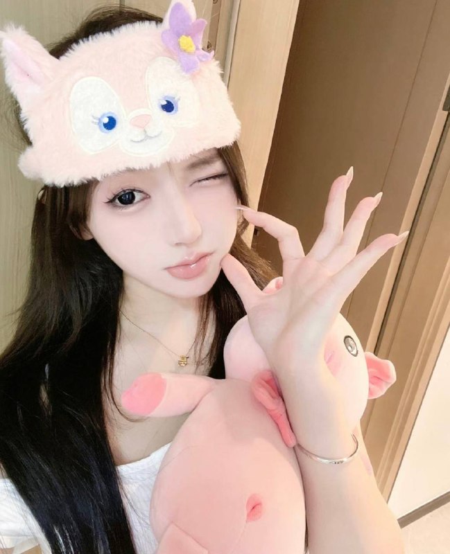 卡人🏠💛💛💛广州允儿 网红bxc精致网红款#允儿