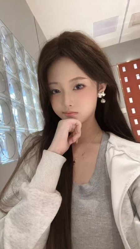 广州阿宝家陈若萱单开第一次出来的新人第一次下水🌟萱萱年龄  20•    身高:171          Cup：C🐻•     体重45kg•     甜美可人         服务超好•     筷子🥢腿        腰超级细•     真人真照         随意验证•     真实5起条件开3舞蹈学生身体柔软，可解锁