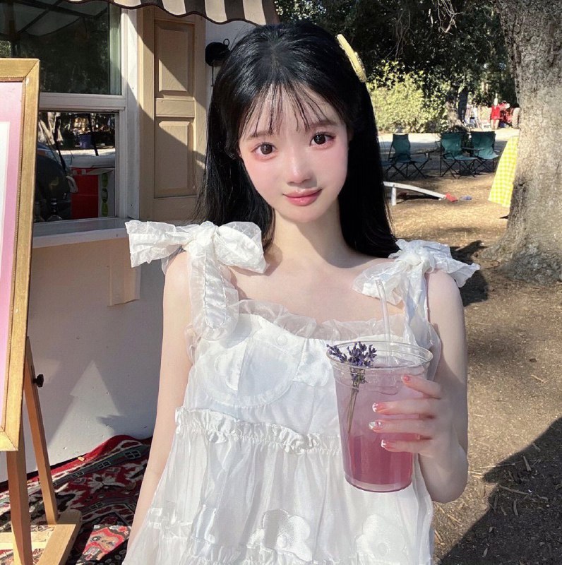gz阿宝家圆圆2❤️人 极品bxc👩‍🎓兼职🎬· 潮汕妹子 166🐻C  清纯甜美  巨白· 皮肤雪白手感滑嫩·  超温柔甜美  待K如初恋（🥰你的初恋女友🥰）
