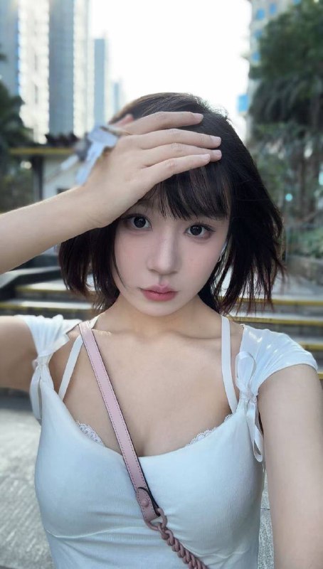 哈森🏠广州 点点 168c05真实  学生 可看学生证，学信网可看学生兼职🌸理想女友✔️💎贴心小女友 大长腿💎皮肤白嫩 服务一流#点点