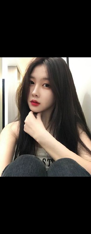 广州卡人🏠💛💛💛172学生草莓可液体，无套172D全身丝滑，🥛牛奶肌肤，🉑液体🉑无套。姓名/草莓🐻D年纪/20爱好/瑜伽，健身房，舞蹈，唱歌特长：全身雪白，上粉下嫩-你我素未见面，你就是我的唯一，带客如男友#草莓