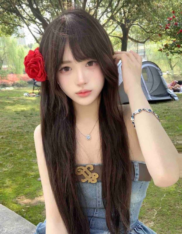 广州 卡人💛💛💛🏡小女友05年 165🐻C纯欲风 可爱型 完美女友feel筷子腿 马甲线 皮肤细腻雪白体贴温柔 不催不事#小女友#白小纯