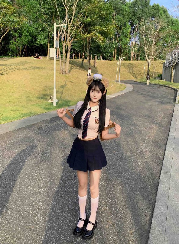 #广州王子诺🌹06 168c 初恋女友感觉小巧玲珑类型全天然无纹身脾气好事少不挑🉑69蛇纹双✈️可外可✌🏻期待素质哥哥#小六