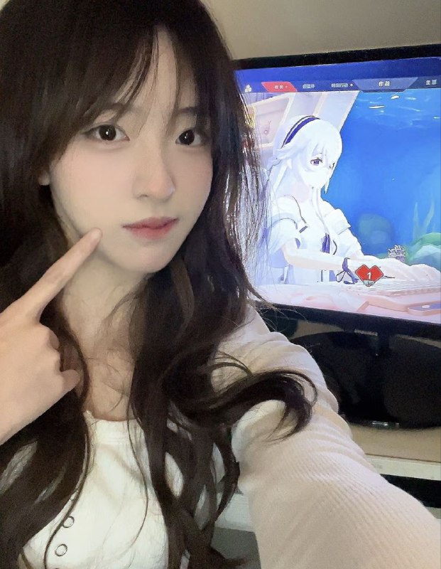 广州哈森家•❤️人 𝟎4年｜ 粤语软妹小甜甜心教主 /JK  制服 /可爱  瘦小玲珑款身高：163体重：40kg年龄:   21岁罩杯:   𝐂 𝐜𝐮𝐩☑️软嫩☑️皮肤白皙  天生自带少女体香#小甜