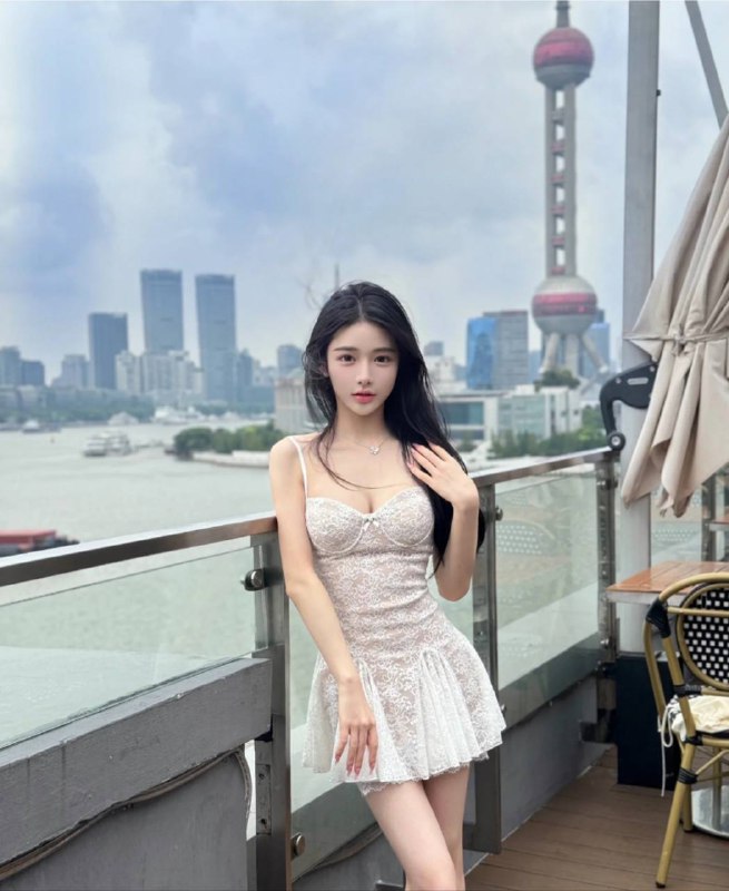 星星🏠纯欲网红穿衣模特，小小公主• 𝐇𝐞𝐢𝐠𝐡𝐭身高/170• 𝐖𝐞𝐢𝐠𝐡𝐭体重• 𝐁𝐮𝐬𝐭胸围/D• 𝐀𝐠𝐞年龄04• 𝐇𝐨𝐛𝐛𝐲兴趣/气质大牌 待人温柔 声音甜美给你不一样的恋爱