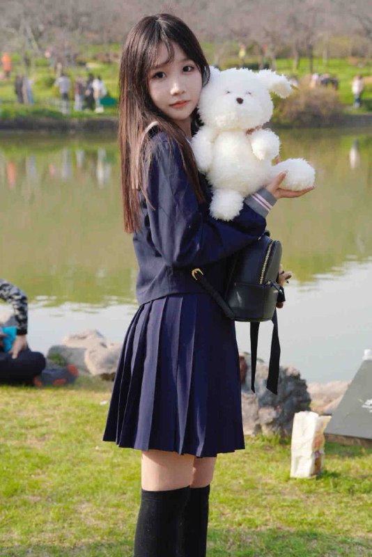 广州糖宝🔥小鱼 暑假兼职9月回校真实04在校学生可查学信网身高：170cm 体重：48kg🐻36D清纯可爱 可盐可甜💦多声甜 长相好气质佳#小鱼#学信网