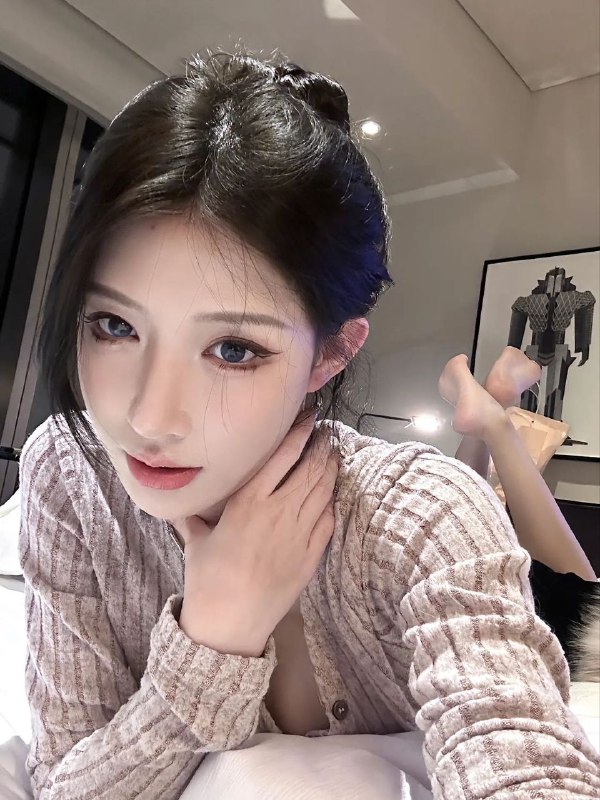 广州糖宝家晨晨：❤️人兼职Body: 175cm. 52kg. CupD天然无整 女友款三点粉嫩·私处紧致五官精致性格温柔皮肤吹弹可破