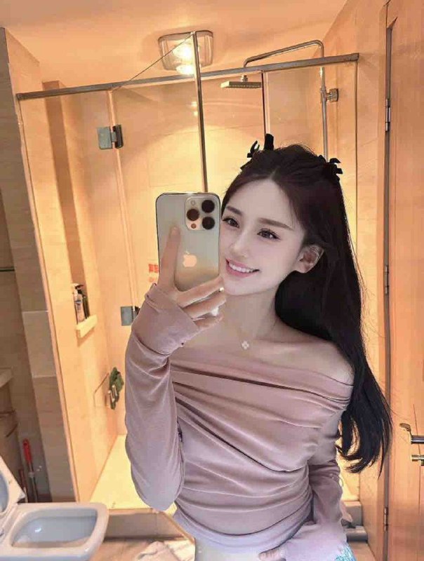 广州糖宝家兼职|来自山东的女孩温柔气质女友大四实习生纯天然无整容干净而纯粹的白·简单又纯净的美There is more to come.·Age年龄: 02年▲·Weight体重:45kg·Height身高: 172cm·Bust胸围: C-cup就读于山东省《曲阜师范大学》 A4腰·纤长细腿·黄金比例温柔·清纯·高级·气质温婉You are my today and all of my tomorrows.一个心中有梦 眼里有光的女孩#一字马