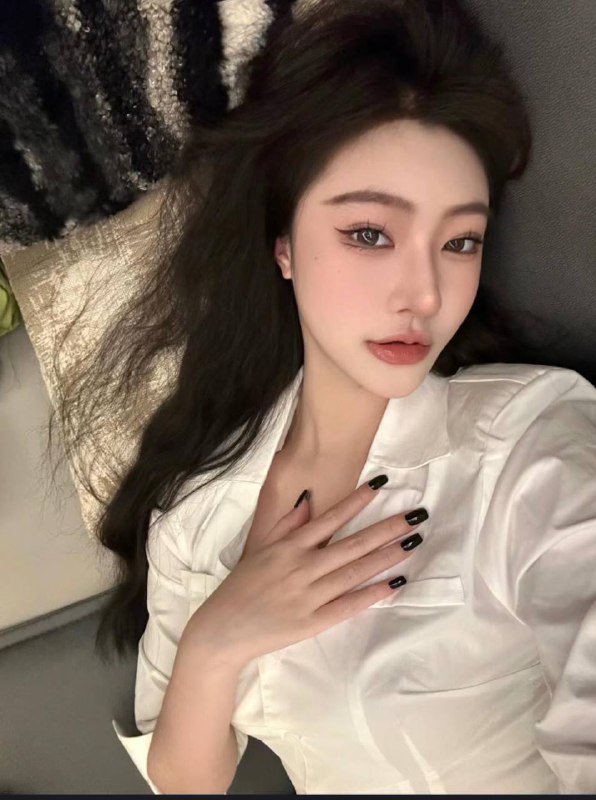 广州 初音🏠❤️人 Height:175 E，精致青春网红款，天然🐻