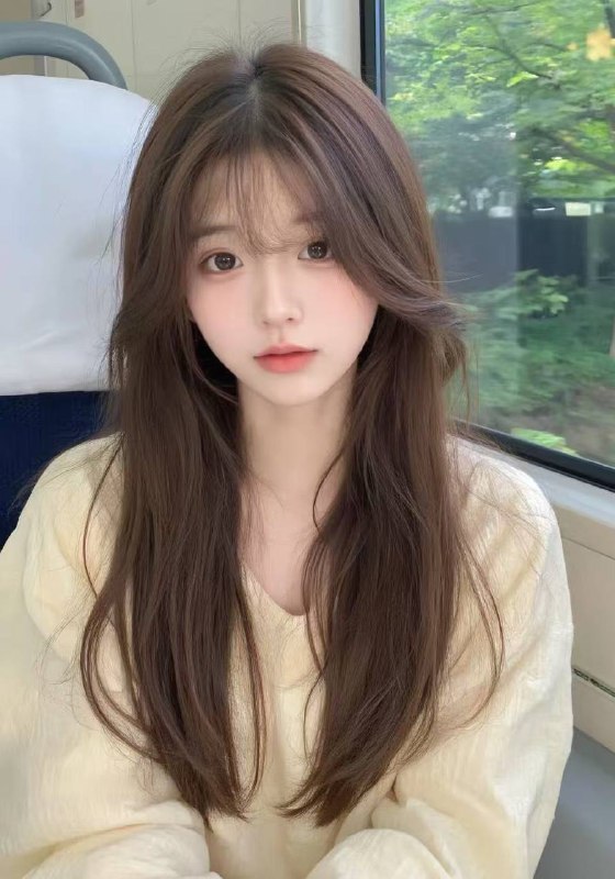 星星🏠广州欢欢  新人首次下水04 百幼醇真实在校生，无不良嗜好 171C 体重90雪白三点真粉 ！无纹身  ！天然无整超级纯，甜美可爱声甜体柔南方女孩，有缘得以相见