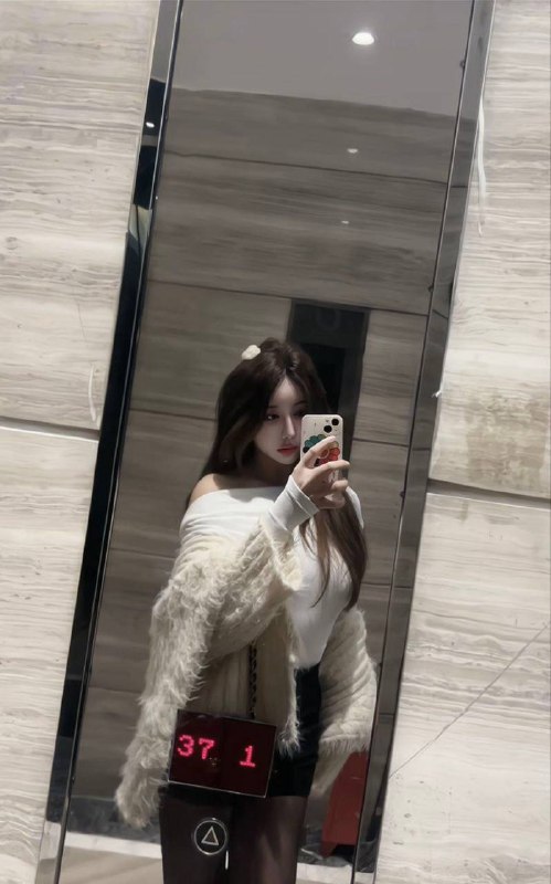 广州杨弈🌟168cm50kg❤️真胸C➕手感超软兼职短暂停留GZ 温柔体贴初恋般的Feel❤️不催k 可盐可甜