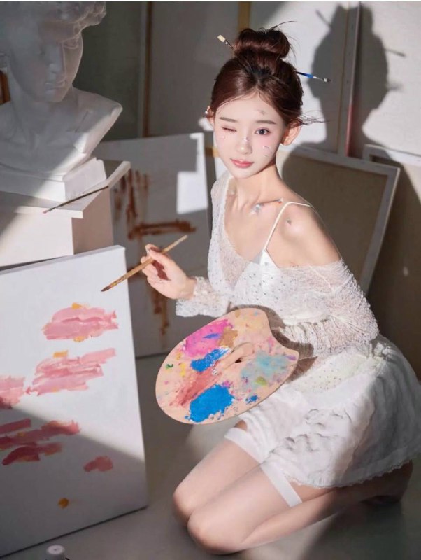 广州糖宝🏠💛💛💛乐乐04年，川妹子   身高167.  36D皮肤雪白，性格温柔，乖巧听话，本人比照片好看#广州#乐乐