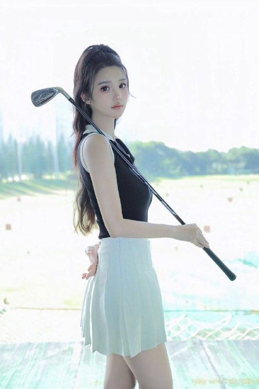 广州糖宝家•全脸天然无整形  可素颜见客户•Speciality/特长爱好：健身 旅游 看书•Height身高/178·Weight体重/96·Bust胸围/真🐻D 小蛮腰 大长🦵可纯可蜜，希望在有限的时间遇到有缘的你#思源