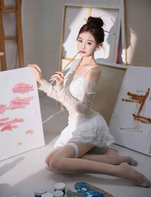 广州糖宝🏠💛💛💛乐乐04年，川妹子   身高167.  36D皮肤雪白，性格温柔，乖巧听话，本人比照片好看#广州#乐乐