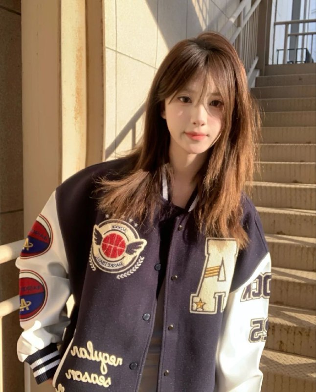 广州糖宝家小乖04年160C 小鸟一人  马甲线皮肤白。爱运动，健身，温柔夹子音。刚下水，请对我温柔一点