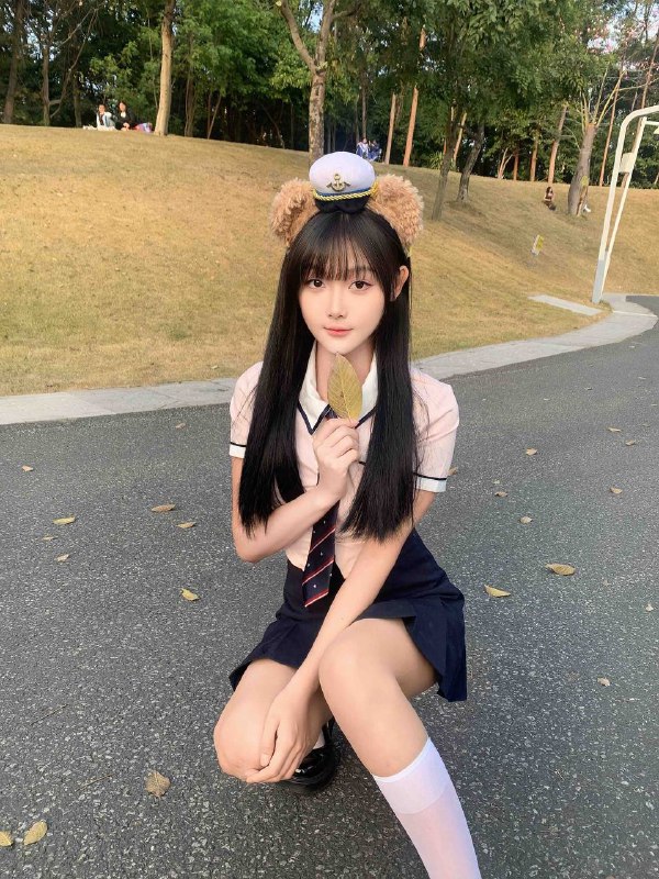 卡人🏠💛💛💛广州 06 168C  小纯  小六全天然无纹身脾气好事少不挑168c 初恋女友感觉小巧玲珑类型🉑69蛇纹双✈️可外可✌🏻#小六#无整#无纹身