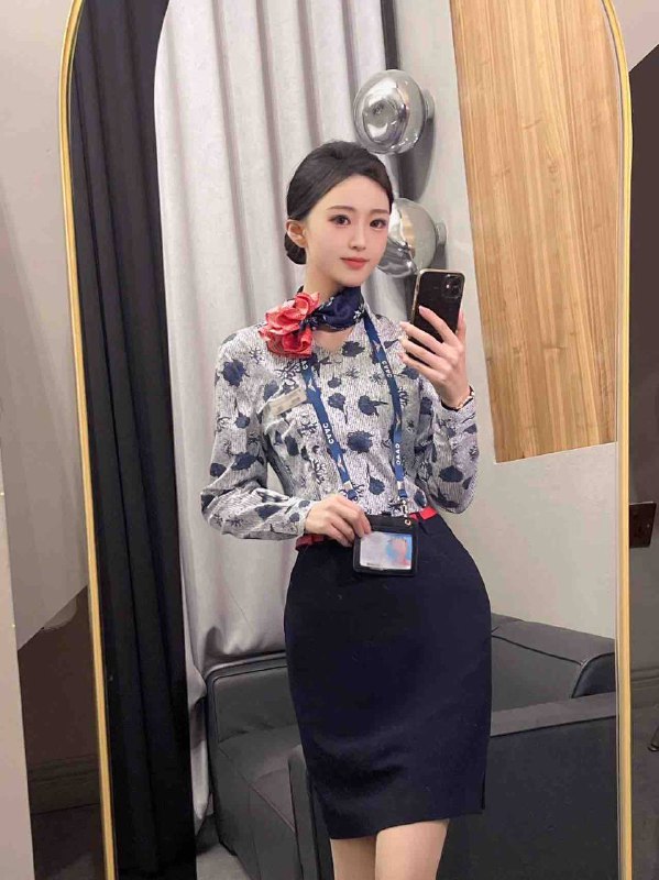 卡人🏠广州空姐乐乐💛💛💛#空姐#王#乐乐