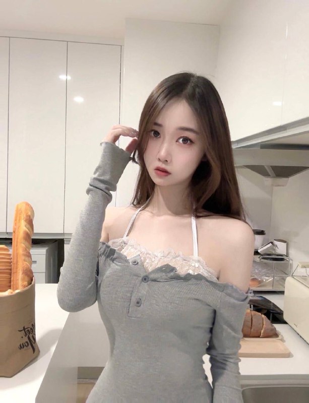 广州卡人🏠💛💛💛小秋潮汕妹子 168D 03年纯天然0整  皮肤好 雪白🈚️纹身清纯初恋女友 温柔可爱🉑️69🉑️🐍💋#无整#潮汕#无纹身#白小纯