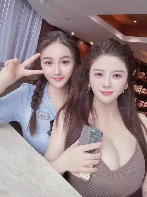 广州卡人🏠💛💛💛母女妈妈38岁，身高162，🐻D，体重112女儿22岁，身高165，🐻C，体重100🉑️陪🛀🉑️🐍💋🉑️69🉑️深🐒🉑️🐻🦵🉑️情趣诱惑，🉑️扮演情景剧，解锁各种姿势配#母女#章