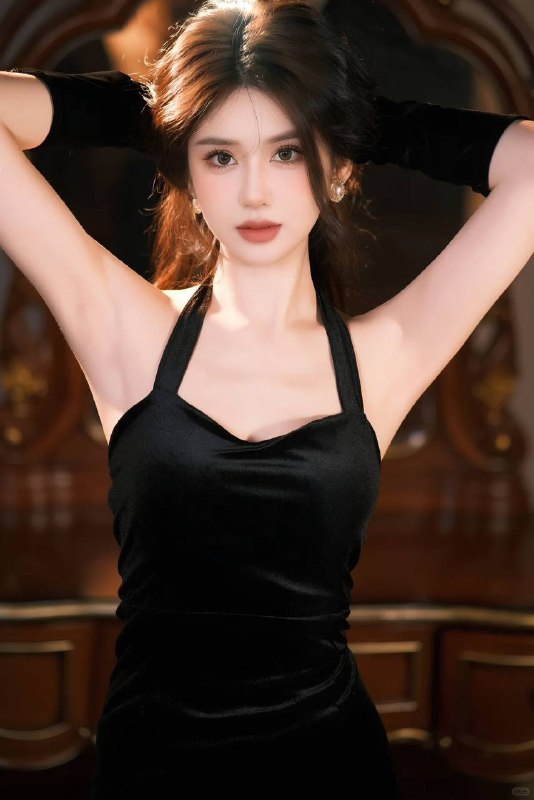 卡人🏠广州月亮💛💛💛𝐇𝐞𝐢𝐠𝐡𝐭身高/166🐻D纯欲风 御姐型  完美女友feel水蛇腰 身材火爆人美性格好 温柔不事🉑️视频验证新人兼职  期待与您相遇#月亮