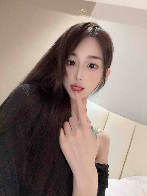 广州糖宝家 小思思天河区 176·04·C  纯欲女友极品白小纯兼职妹妹  白虎身高176 年龄04 体重85 胸天然c纯天然0整❗️酥酥软软天然🐻🉑69🉑车震🉑代开🉑双飞清纯甜美  纯欲天然  jp小妖精洋气指数拉满～ 低素质勿扰🥰高瘦款，喜胖勿扰，只接高素质#小思思