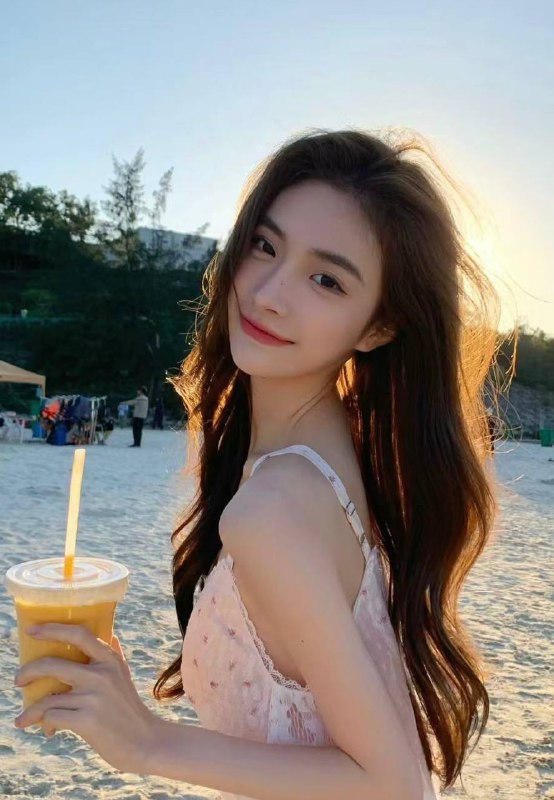 #广州王子诺🌹玉儿175D 又奶又仙 圈外女友   高颜担当🌟纯欲知性 颜值担当#钰儿