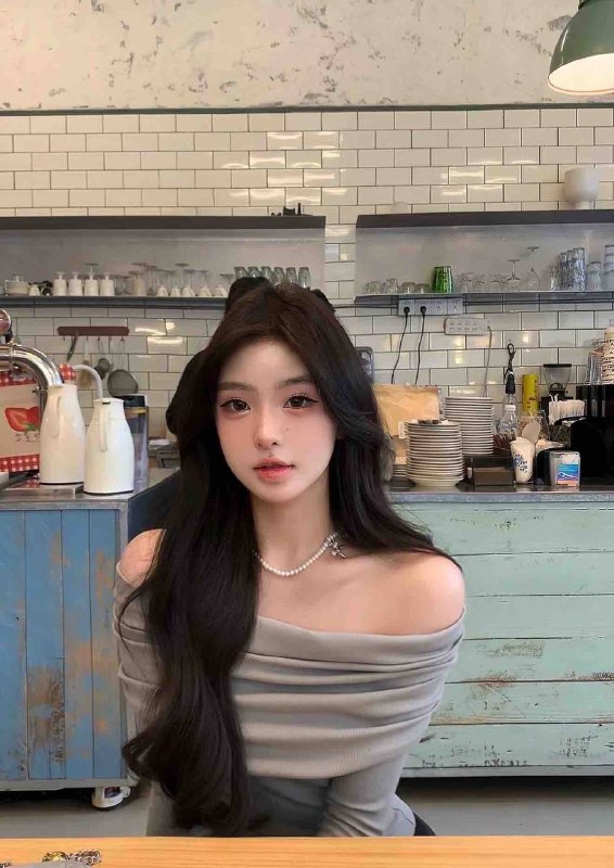 #广州卡人🏠💌💌💌天然白虎174真实大E水滴🐻一线天。上↓粉。皮肤巨白🉑蛇纹，代开，登记。洗瘦勿排，微胖。#白虎#大米