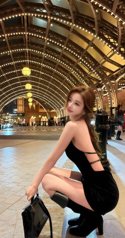 卡人🏠💛💛💛洋气网红甜美款家3外5🦜178D，极品大长腿，腿长105cm车模兼职，火辣身材，洋气高瘦女友feel，性格超级好，初恋感不催不事，温柔体贴，善解人意#家3外5#大长腿#御姐