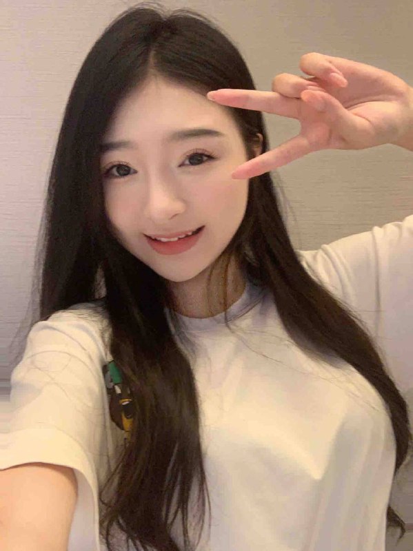 卡人🏠💛💛💛桃子 165-04-D广州小纯 在校生 纯兼职性格温柔 服务nice 配合度高 小女友范04年/165D清纯甜美 萝莉类型音乐学院在校极品小纯兼职 真人真照 支持指定验证真实在校生 可kiss🐍#桃子