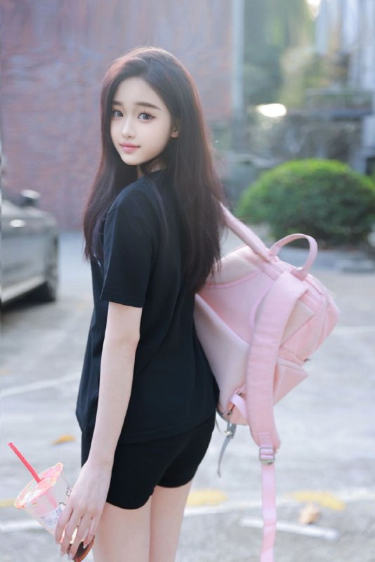 广州糖宝家05新人178安雅刚下水，兼职学生，• 𝐇𝐞𝐢𝐠𝐡𝐭身高/178• 𝐖𝐞𝐢𝐠𝐡𝐭体重/50kg• 𝐁𝐮𝐬𝐭胸围/🐻D上粉下粉，皮肤雪白，刚破处说话温柔，性格温顺，邻家妹妹款不催不事，温柔大方，言语得体，🉑️69🉑️🐍纹 支持各种炎症