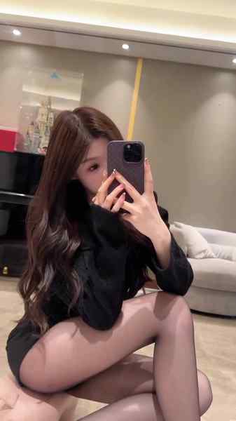 广州外围-D罩杯-清纯可欲女友