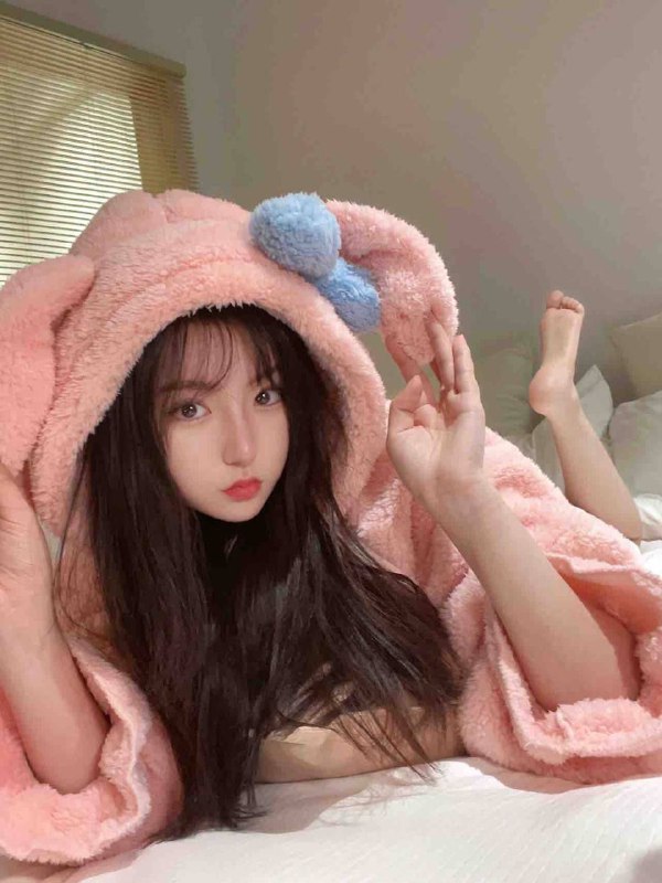 #广州王子诺🌹傻白甜应届实习中，皮肤墙壁白”• 𝐇𝐞𝐢𝐠𝐡𝐭身高/168• 𝐖𝐞𝐢𝐠𝐡𝐭体重/95• 𝐁𝐮𝐬𝐭🐻D• 𝐀𝐠𝐞年龄/04• 𝐎𝐜𝐜𝐮𝐩𝐚𝐭𝐢𝐨𝐧 耐心💯💯，爱笑爱聊天，可🐍（不抽烟，不喝酒，无纹身）#傻白甜