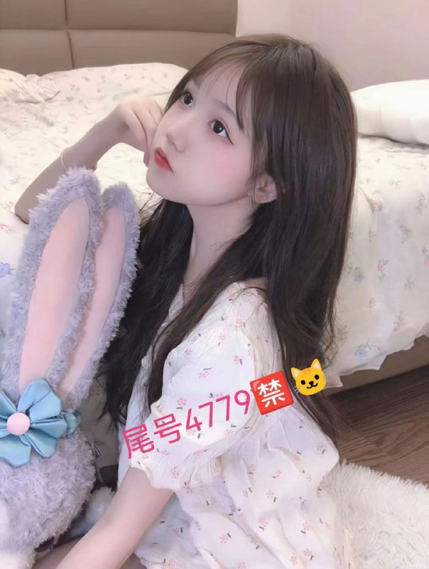 #广州王子诺🌹05七七学生兼职首开身高/ 163cm，体重86胸围/🐻c 天然零整年龄05年皮肤丝滑牛奶🥛肌 你的专属女友甜美温柔 性格活波 萌萌小可爱 无纹身圈外新人，偶尔兼职，纯欲小萝莉只见素质客，期待遇见#七七#萝莉#jk洛丽塔