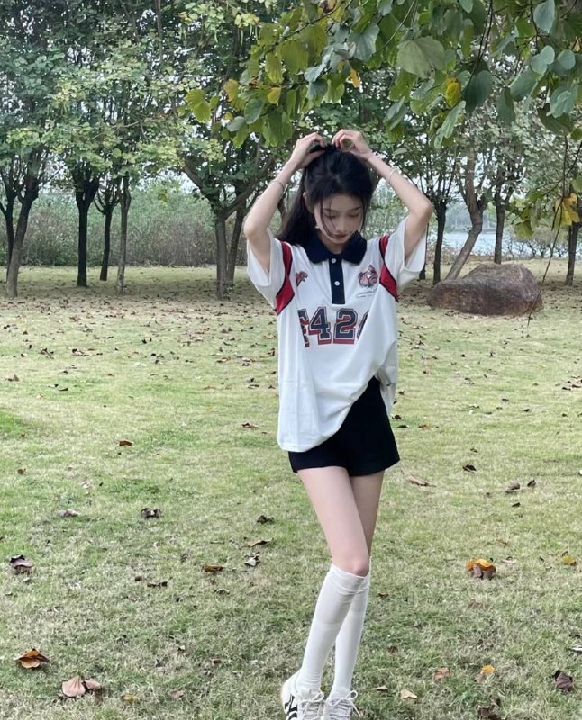 广州哈森🏠嘟嘟04极品纯御首开在校大学生   纯纯新人   一个客不认识身高   166   体重90c爱好  画画 健身 钢琴 攝影✨模仿秀纯御天花板，皮肤超级细白！⭐️上下粉听话懂事  不催不急✨超级温柔典型甜妹，初恋般感觉#嘟嘟