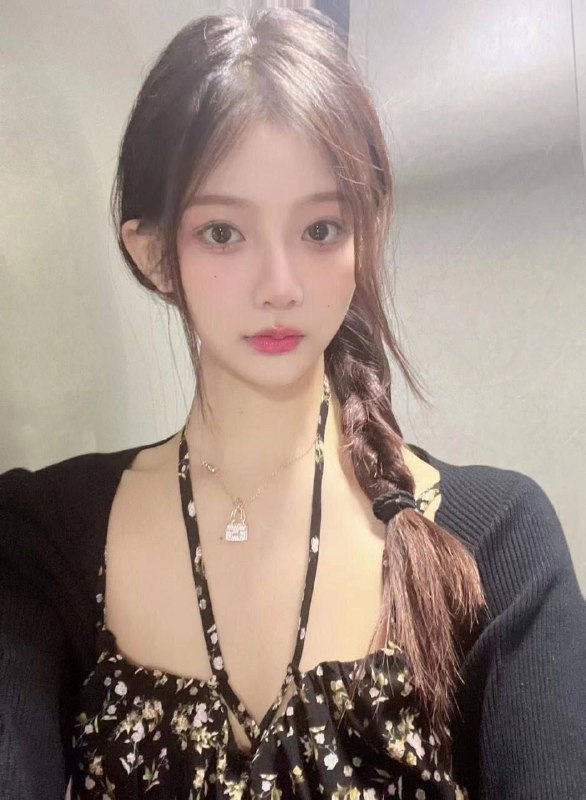 小甜甜 165cmC体重92斤02年绝对真实不照骗 性格超好 超甜极品纯欲质量妳的纯欲女友极品白小纯兼职妹妹在校大学生兼职停留168/02/C   纯天然0整❗️酥酥软软天然🐻清纯甜美  纯欲天然  jp小妖精洋气指数拉满～ 低素质勿扰🥰真人真照 假赔💰可接视频验证🈲冒#甜甜