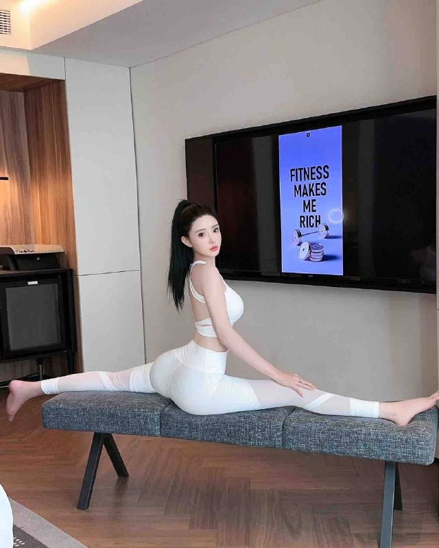 广州 糖宝家小冠军177-E#天河区Hight：177cm  Weight：E🉑御🉑甜🥢腿  高级脸北京舞蹈学院在校生偶尔兼职 遇见便是好运未经世事 毫无风尘 单纯可爱不催不事 超级配合 恋爱感觉