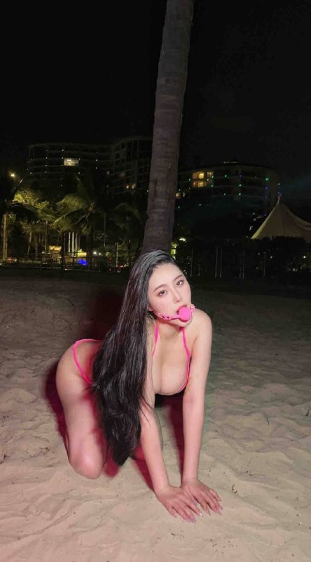 粤欢喜🏠#小玉气质御姐 极品騷蜜 8大G多才多艺服务意识极强不骚不要钱 包喜包好评真人真照驾照或有差距赔W可指定验证可现场表演艳舞 极品骚浪贱小喷泉全自动蜜桃电臀 白虎馒头一线天可sm可女同可一進可潮喷认准W花逼尾号1723