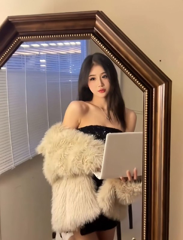 广州阿宝家03晚晚🎐极品纯欲钓系大美人你心口的的朱砂痣🎐🌟身高Height：168cm🌟体重weight：50kg🌟胸围Brust：D cup-天然白🐯饱满多汁馒头逼 会吸会夹 爽上云端  0.7黄金腰臀比-完美宝瓶身 优质榨汁姬 【喜骨感身材勿扰】- 蜂腰肥臀 身材火辣 外表冷艳内骚反差婊水多易高潮 全能选手 叫声动人🇯🇵AV体验-家有多套情趣色色内衣 可以供君挑选想和你约会 我知你长短 你知我深浅💓