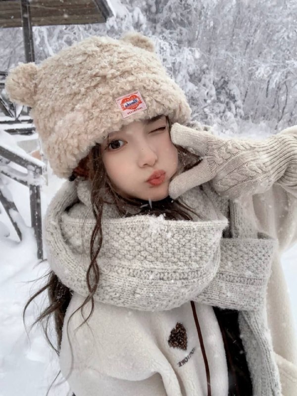 杨弈广州极品白小纯  硬5极品甜妹🫧165 04年 纯天然🐻32d 手感一流🫧0整形 无纹身🫧馒头1线天 可素颜约会🫧轻微m属性🫧声控福音 乖巧听话