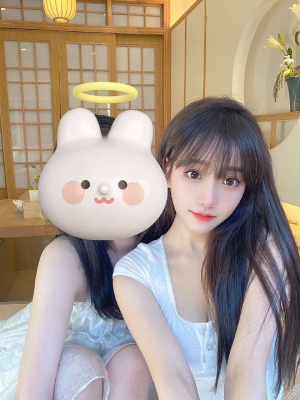 索隆🏠广州🌼🌼🌼广州白小纯，真实在校学生👩‍🎓01年，165D重庆人可jk可纯欲，本人温柔如女友般感觉，待课好💓69 双飞 都可#小羊